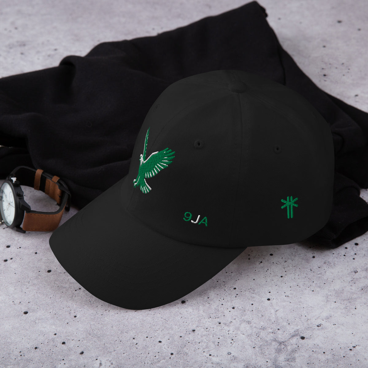 Casquette Naija Hat Khako Wear noire gauche — 6 panneaux non structuré ajustable
